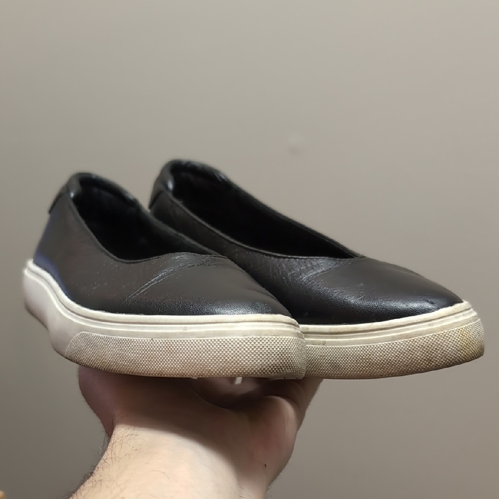 J/Slides Black Slip-on Shoes
